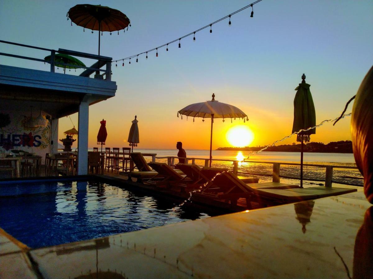 Rumah Marta Ceningan Island Lembongan Exterior photo